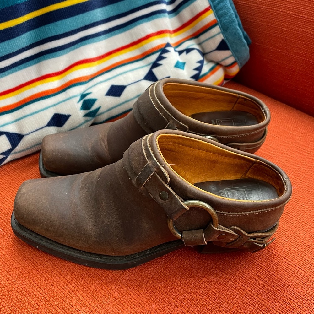 Frye brown leather mules 7.5